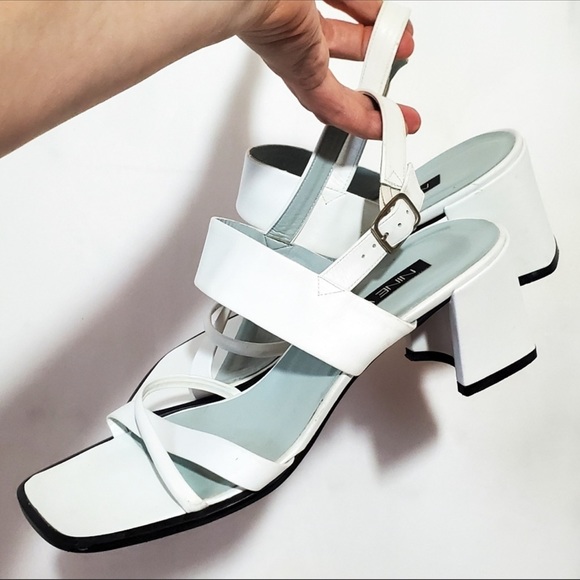 Vintage 90's Nine West Square Toe Chunky Block Heel Sandals - Picture 1 of 4